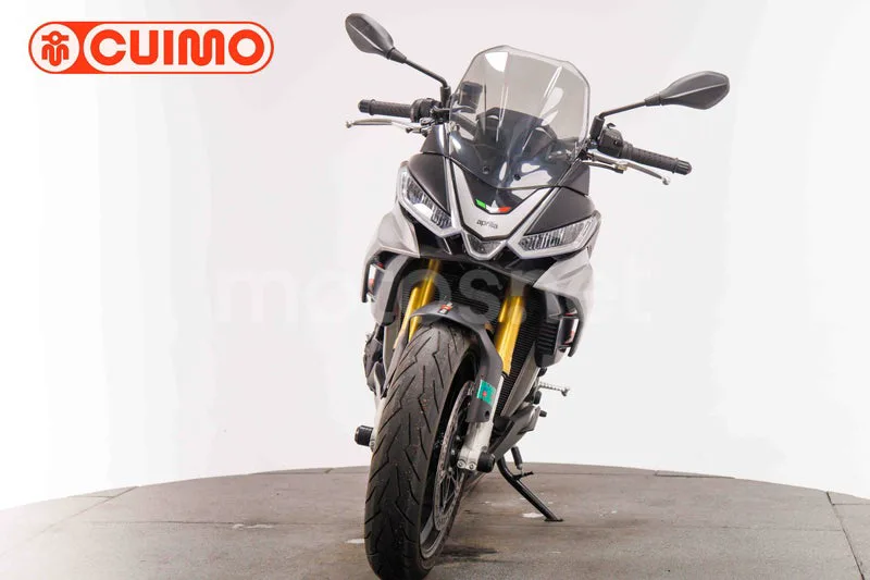 Aprilia Tuono V4 1100 - Vista 10