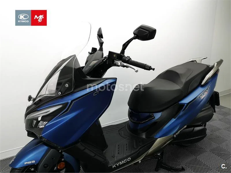 Kymco X-Town CT 300 - Vista 17