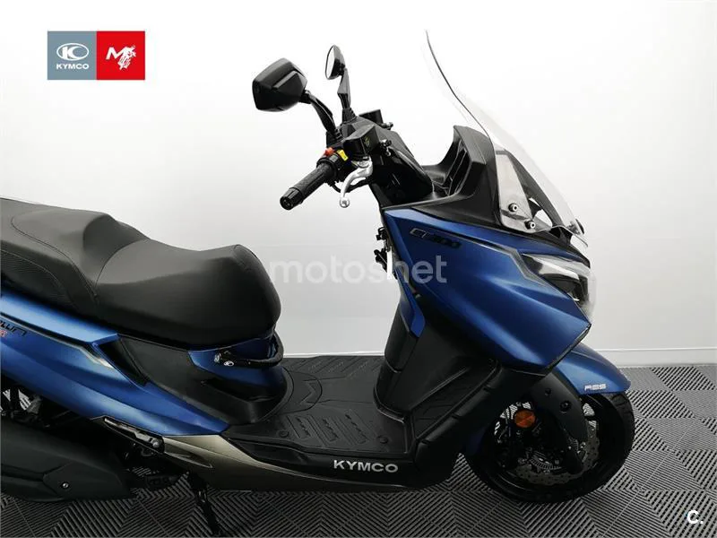 Kymco X-Town CT 300 - Vista 4