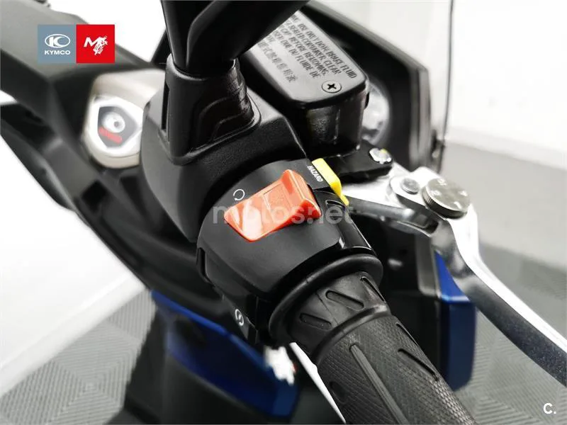 Kymco X-Town CT 300 - Vista 8