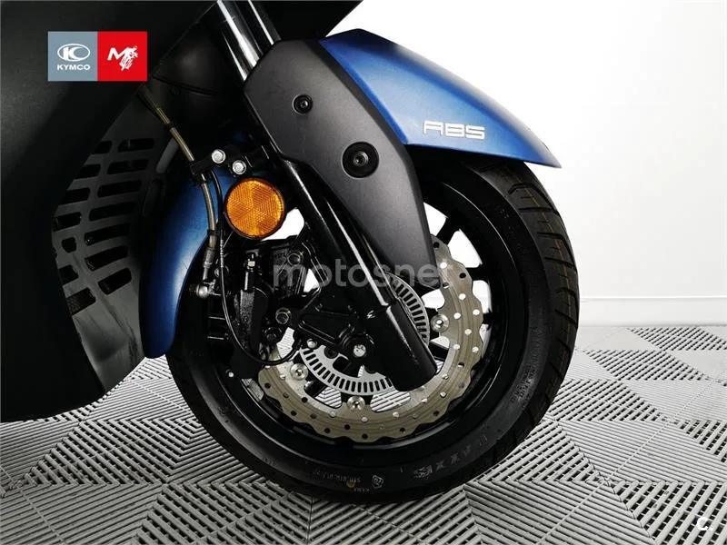 Kymco X-Town CT 300 - Vista 10