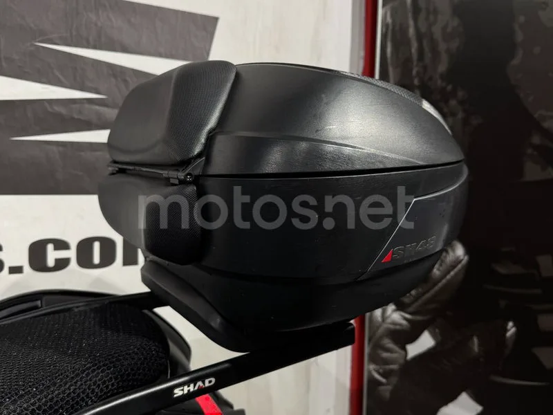 Honda VFR800X Crossrunner - Vista 15