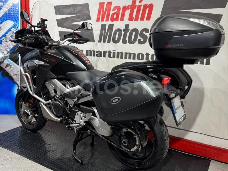 Honda VFR800X Crossrunner - Vista 4