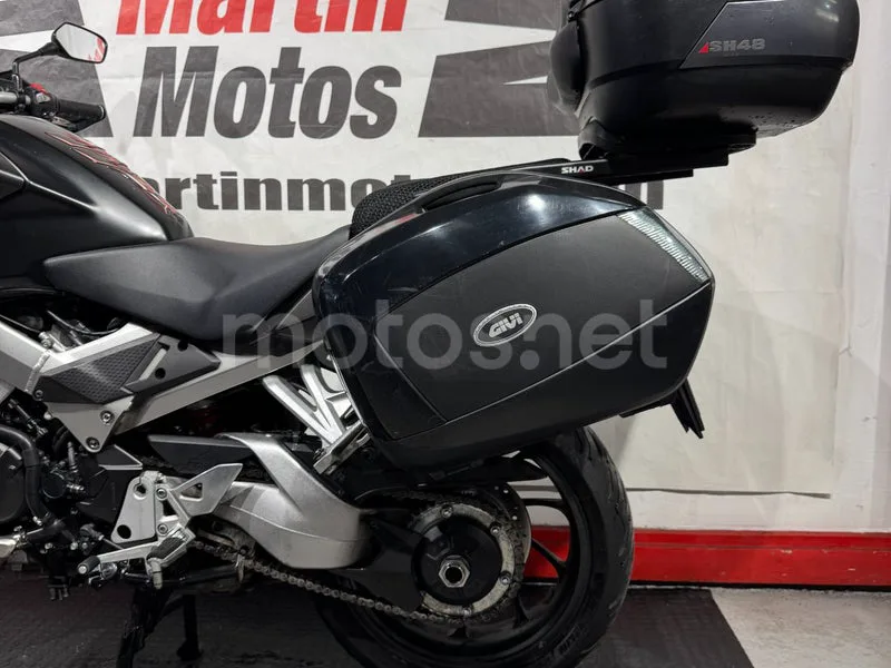 Honda VFR800X Crossrunner - Vista 10
