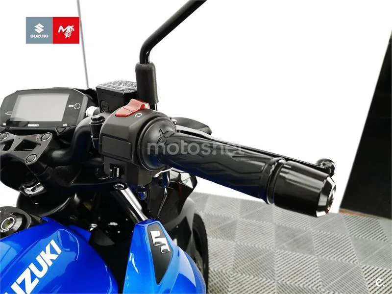 Suzuki GSX-R125 - Vista 11
