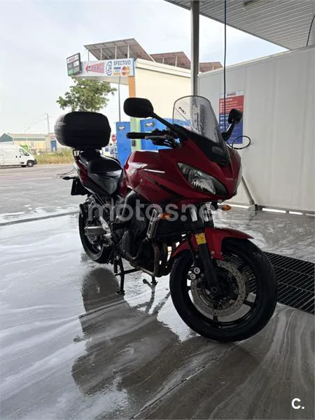 Yamaha FZ6 Fazer S2 - Vista 4