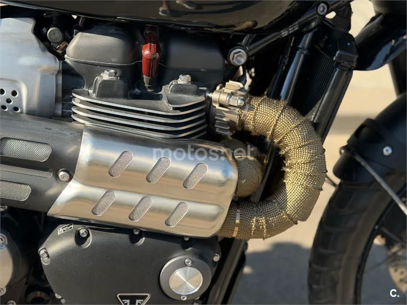 Triumph Scrambler 1200 - Vista 4