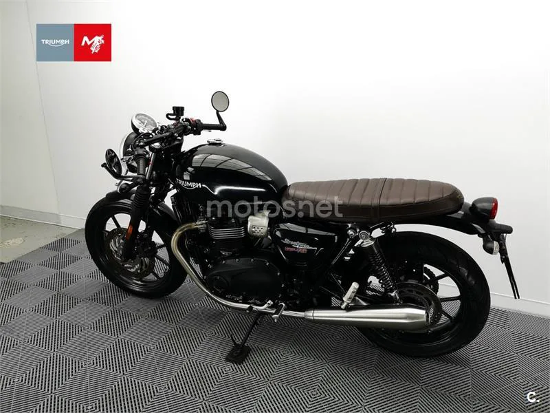 Triumph Street Twin - Vista 16