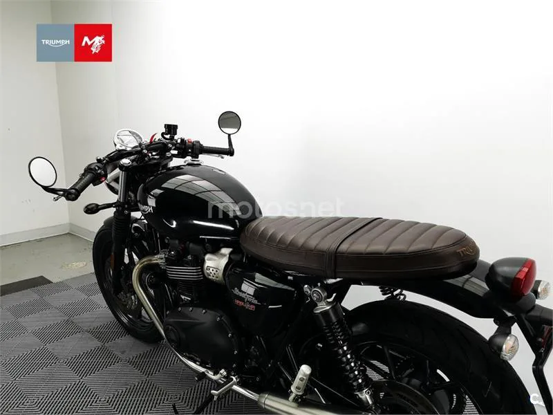 Triumph Street Twin - Vista 18