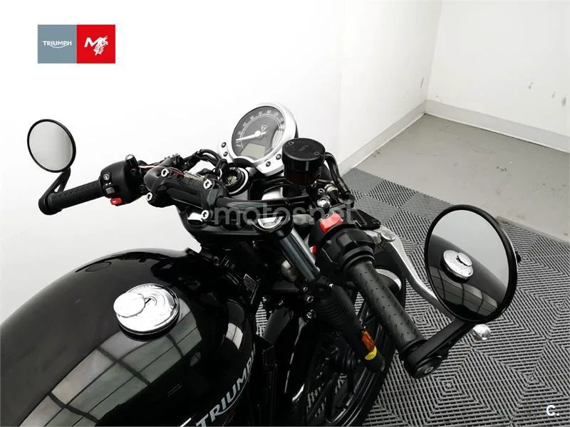 Triumph Street Twin - Vista 8