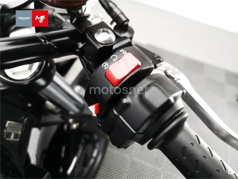 Triumph Street Twin - Vista 10