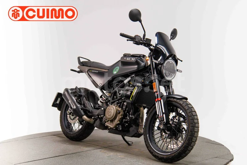 Husqvarna Svartpilen 401 3099 € 2022 Madrid - 1