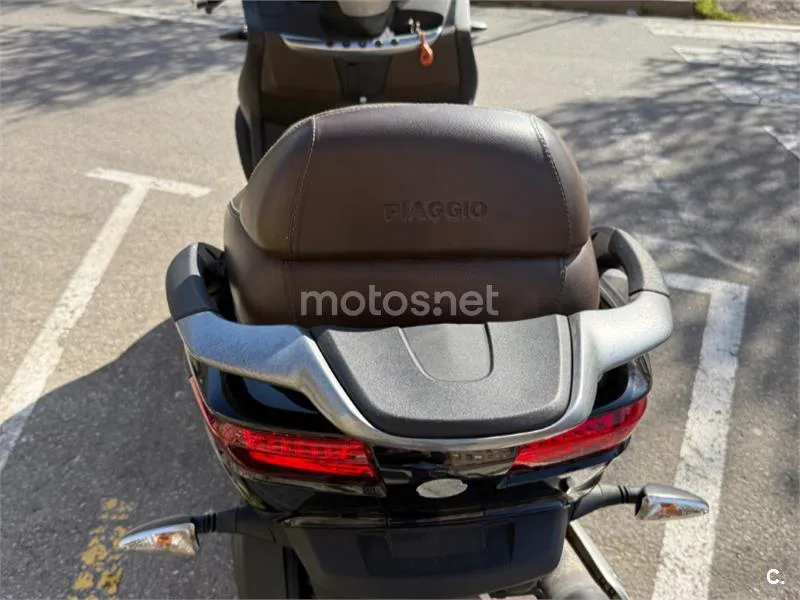 Piaggio MP3 300 LT - Vista 7