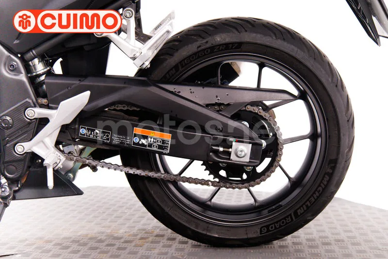 Honda CBR500R - Vista 21