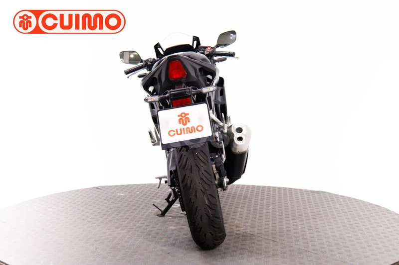 Honda CBR500R - Vista 5