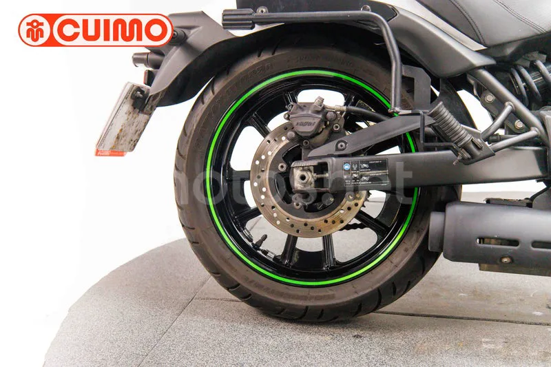 Kawasaki Vulcan S - Vista 22