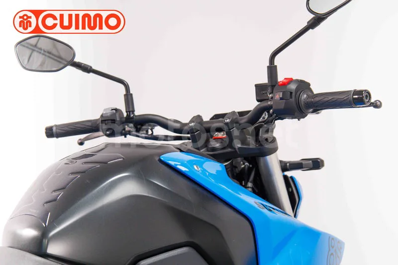 Suzuki GSX-8S - Vista 15