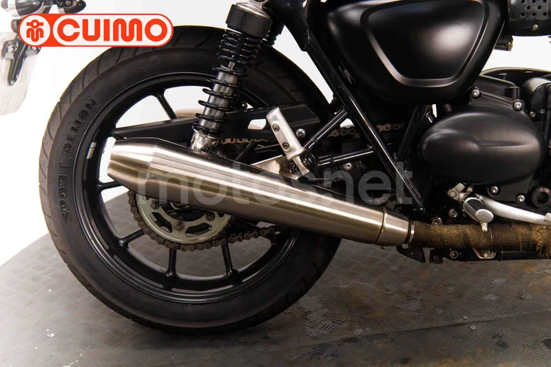 Triumph Street Twin - Vista 22