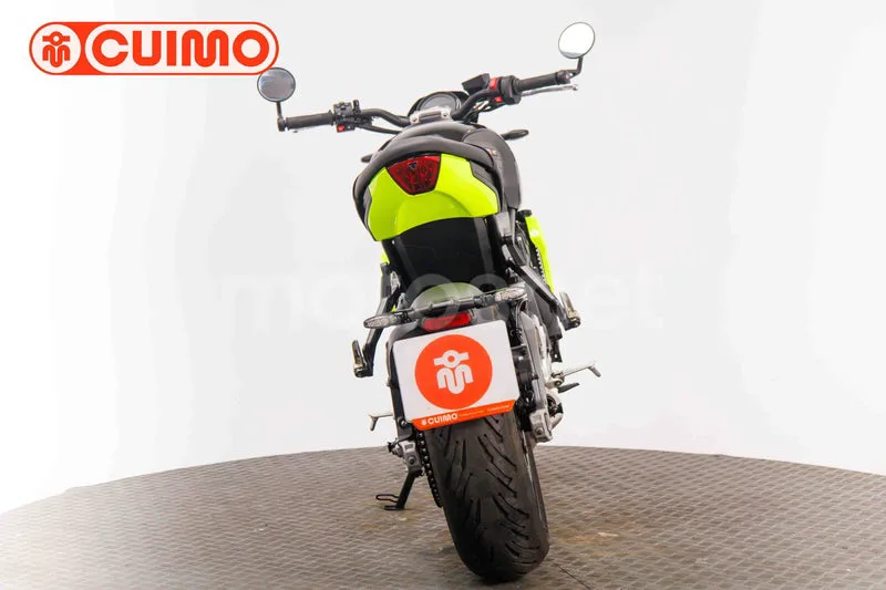 Triumph Trident 660 - Vista 6