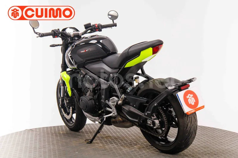 Triumph Trident 660 - Vista 7