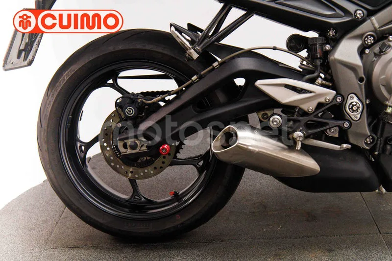 Triumph Speed Triple - Vista 14