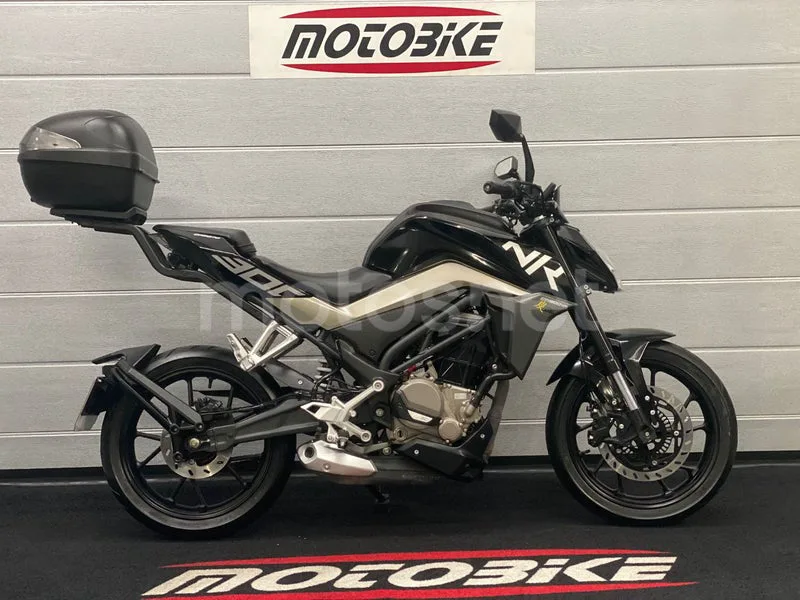 CFMOTO 300NK 2390 € 2022 Tarragona - 1