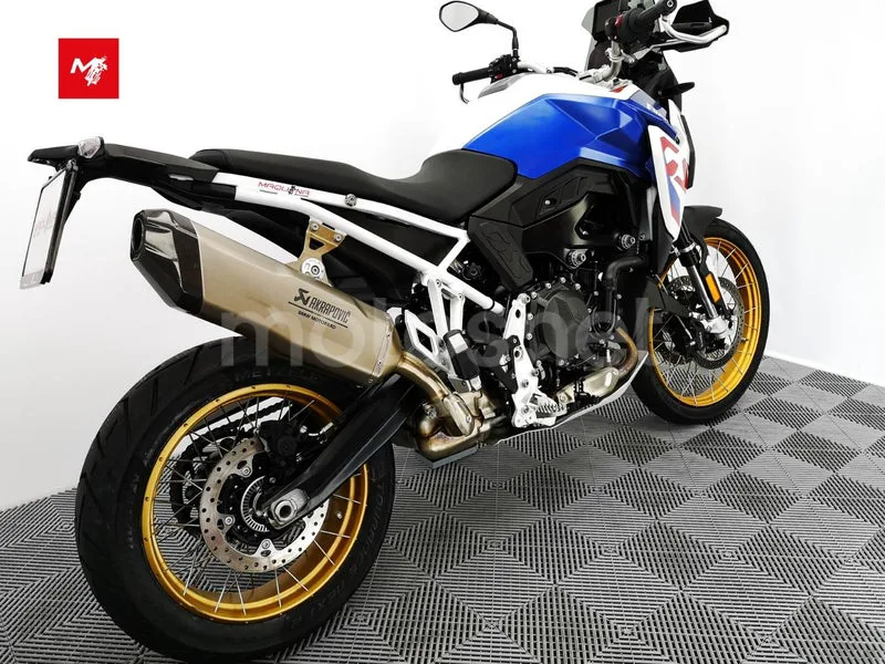 BMW F 900 GS - Vista 4
