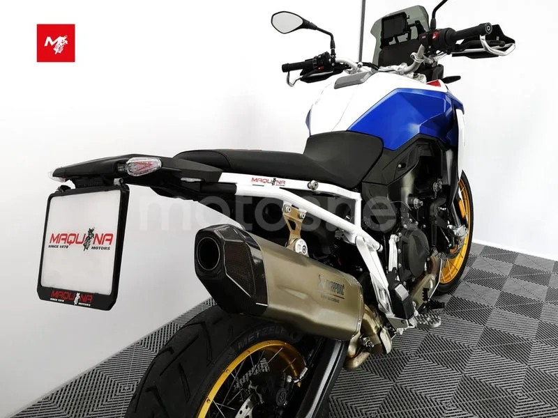 BMW F 900 GS - Vista 5