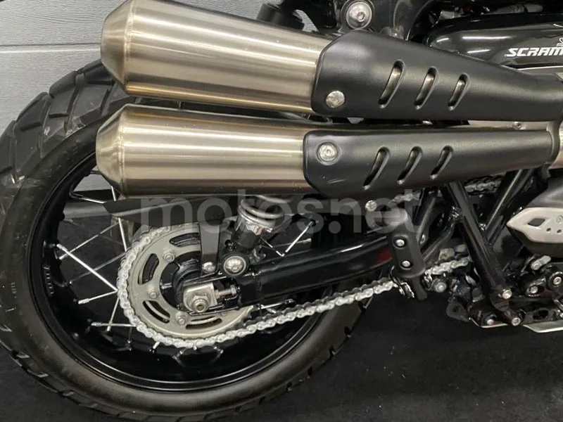 Triumph Scrambler 900 - Vista 15