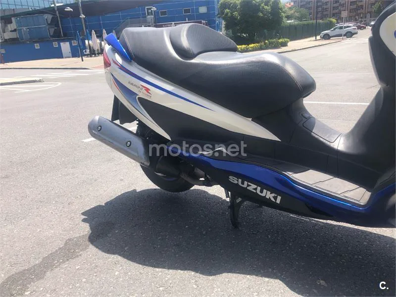 Suzuki Burgman 125 2000 € 2011 Bizkaia - 2
