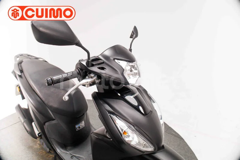 Honda Vision 110 - Vista 11