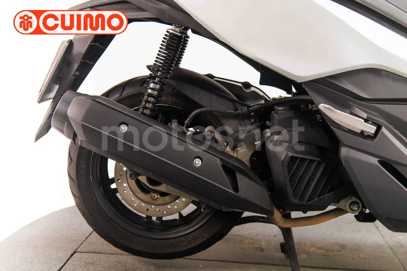 Honda Forza 125 - Vista 15