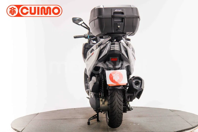 Kymco Xciting VS 400 - Vista 5