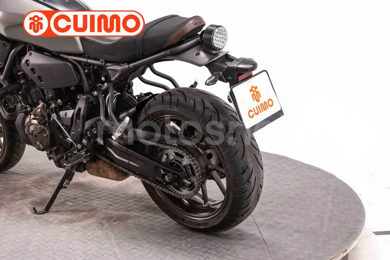 Yamaha XSR700 - Vista 17
