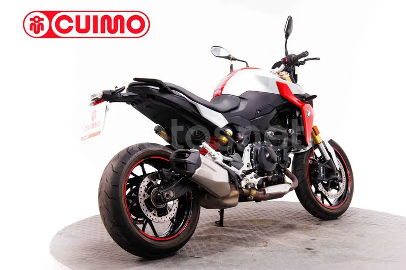 BMW F 900 R - Vista 4