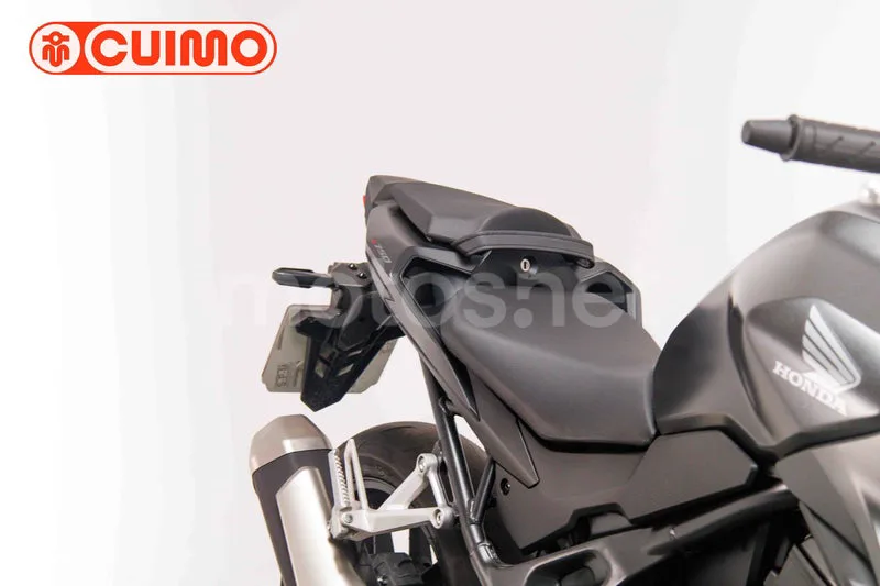 Honda CB750 Hornet - Vista 12