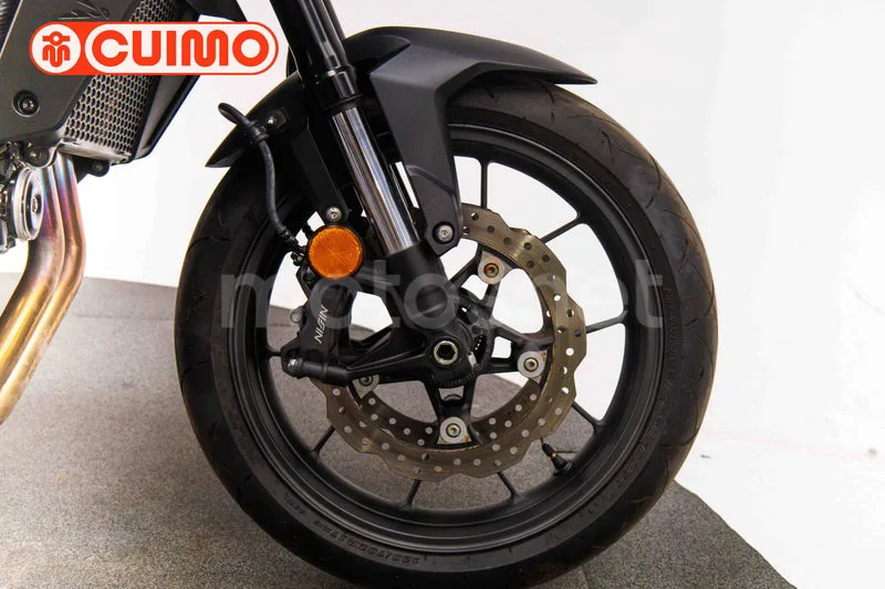 Honda CB750 Hornet - Vista 14
