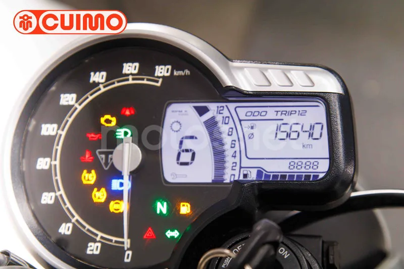 Triumph Speed 400 - Vista 30