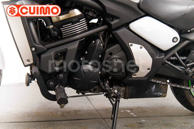 Kawasaki Vulcan S - Vista 23