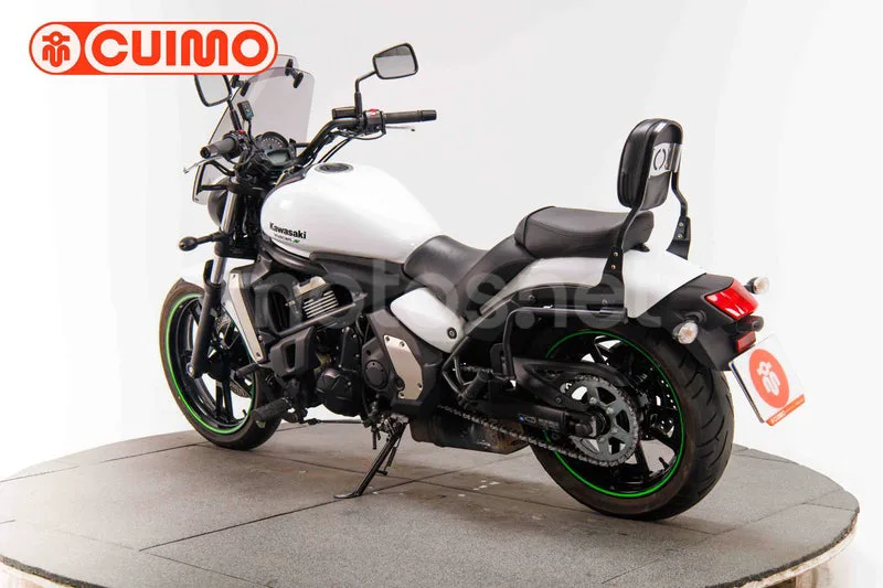 Kawasaki Vulcan S - Vista 6