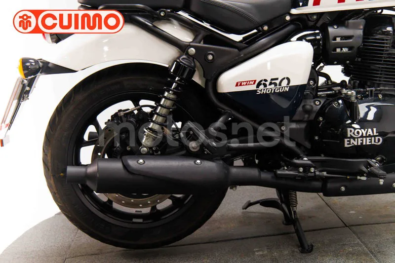 Royal Enfield Shotgun 650 - Vista 26
