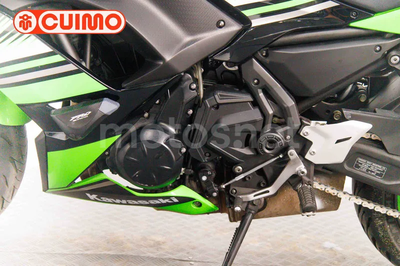 Kawasaki Ninja 650 - Vista 23