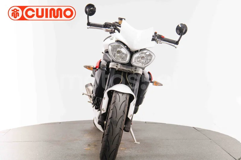 Triumph Street Triple - Vista 20