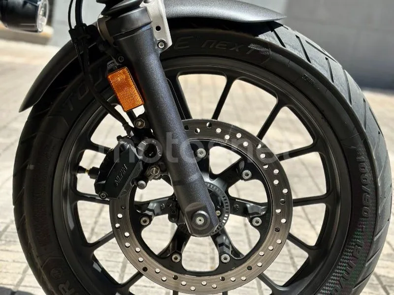 Honda GB350S - Vista 15
