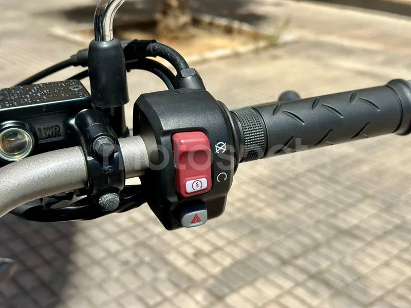 Honda GB350S - Vista 18