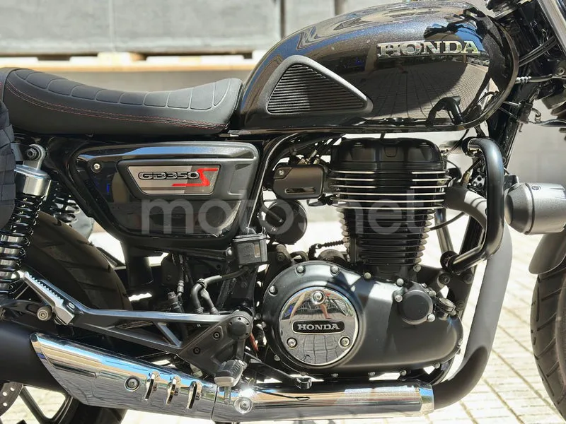 Honda GB350S - Vista 29