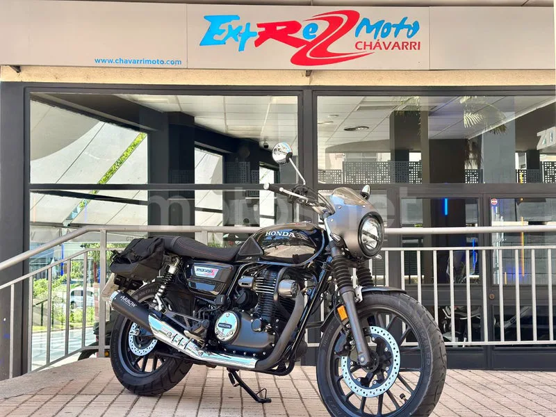 Honda GB350S - Vista 30