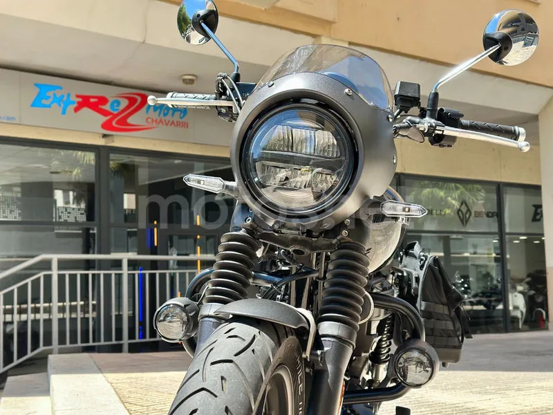 Honda GB350S - Vista 33
