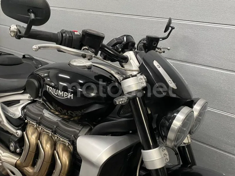Triumph Rocket 3 - Vista 8