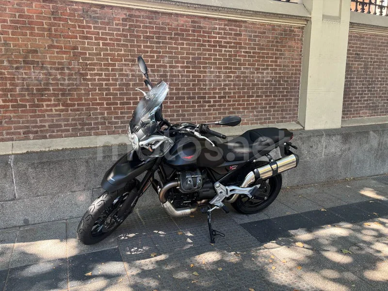 Moto Guzzi V85 Strada 10.299 € 2024 Madrid - 1